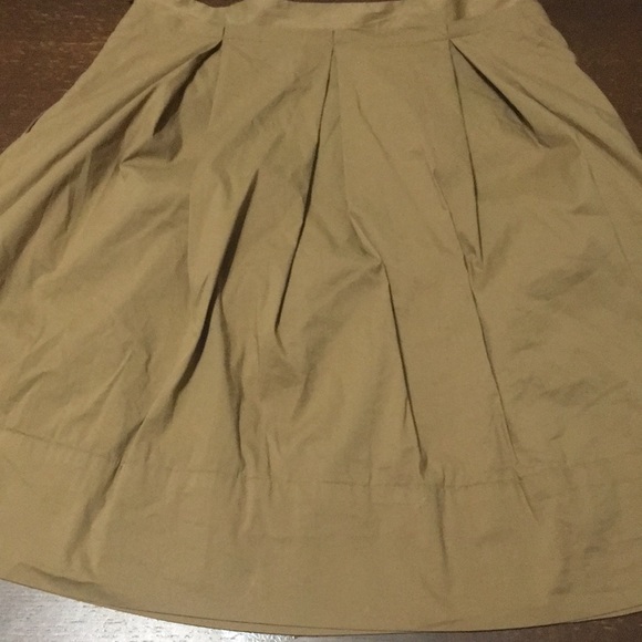 SKIRTS! - Picture 7 of 8